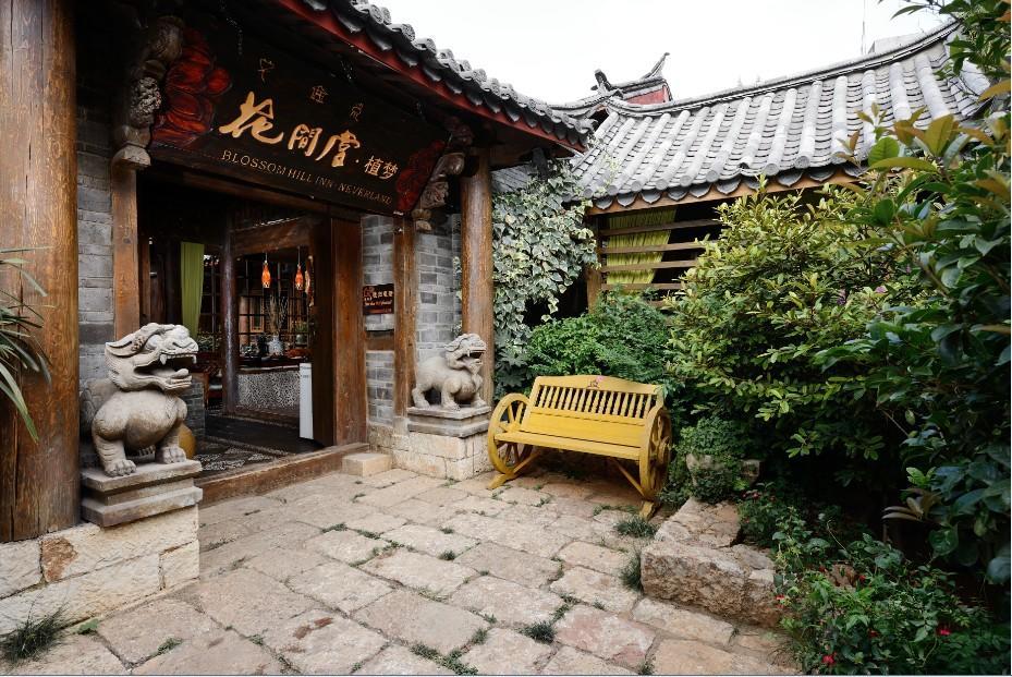 Blossom Hill Inn - Neverland Lijiang  Exterior foto